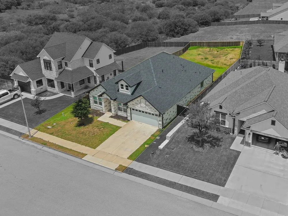 351 Firework Lane Giddings, TX 78942