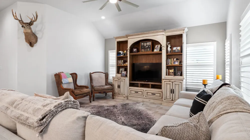 351 Firework Lane Giddings, TX 78942