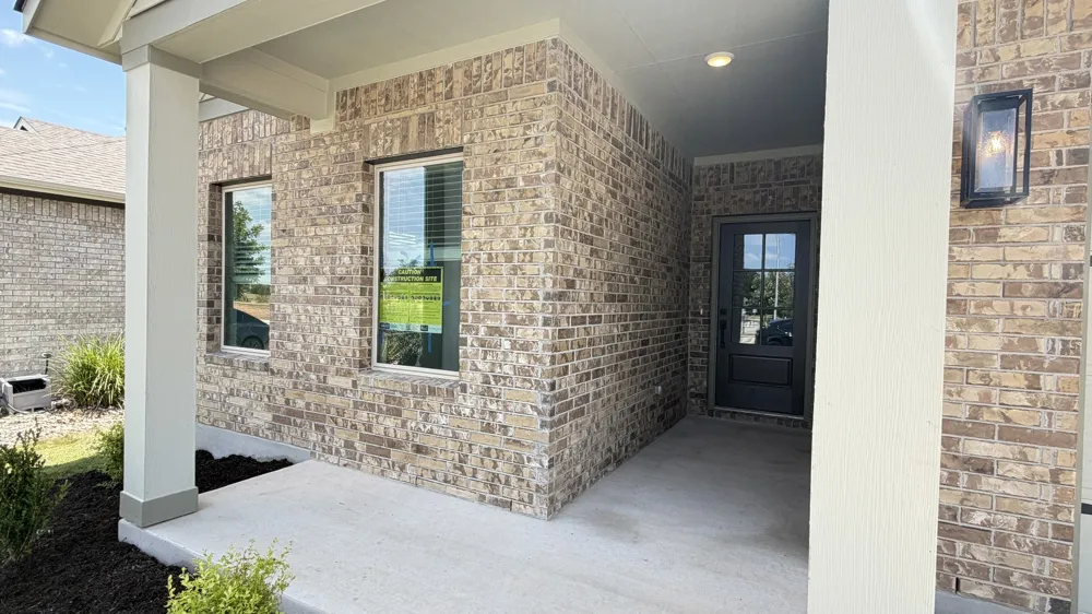 12421 Cockatto Crossing Manor, TX 78653