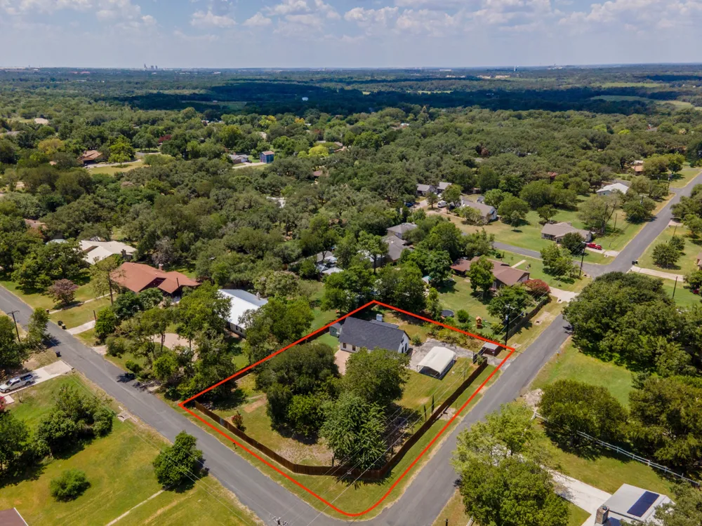 12900 Ben Milam Drive Manchaca, TX 78652