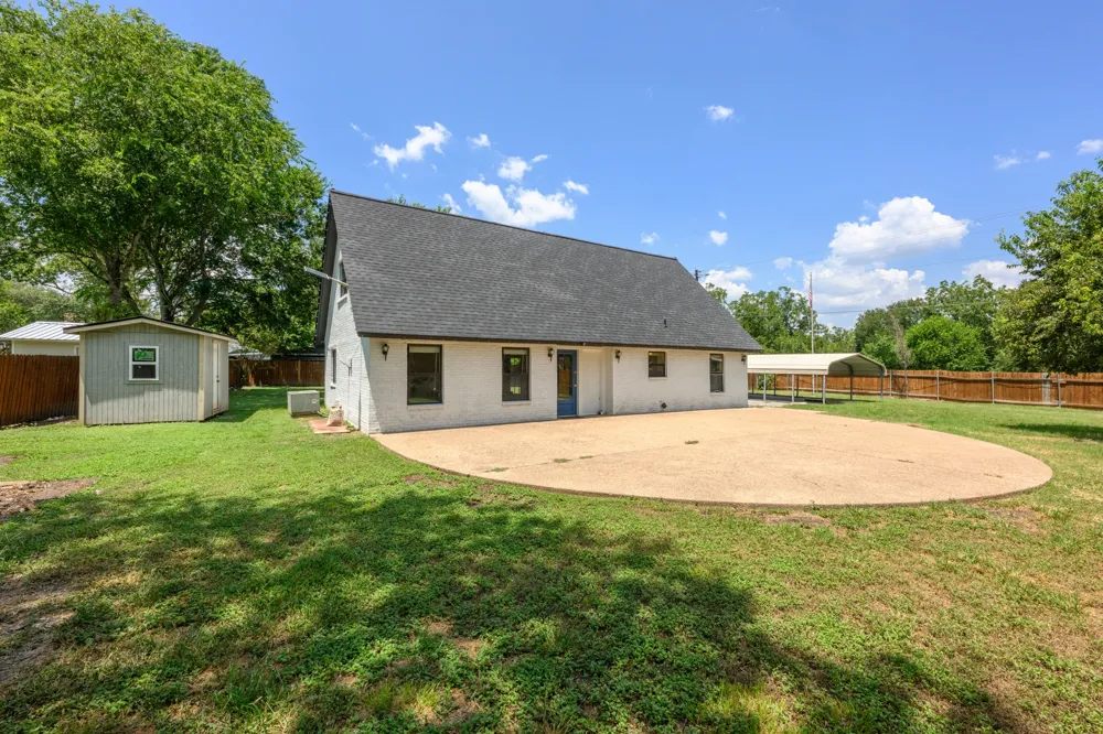 12900 Ben Milam Drive Manchaca, TX 78652