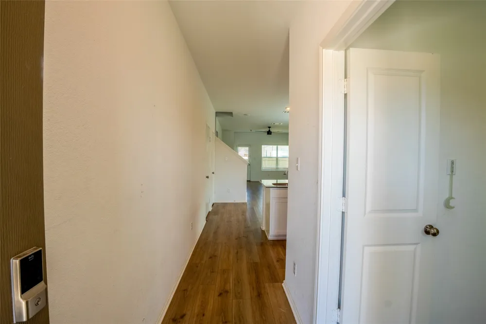 112 Perfect World Loop Jarrell, TX 76537