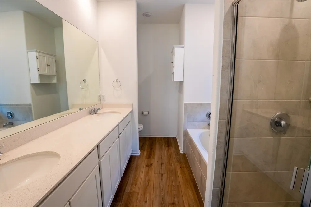 112 Perfect World Loop Jarrell, TX 76537