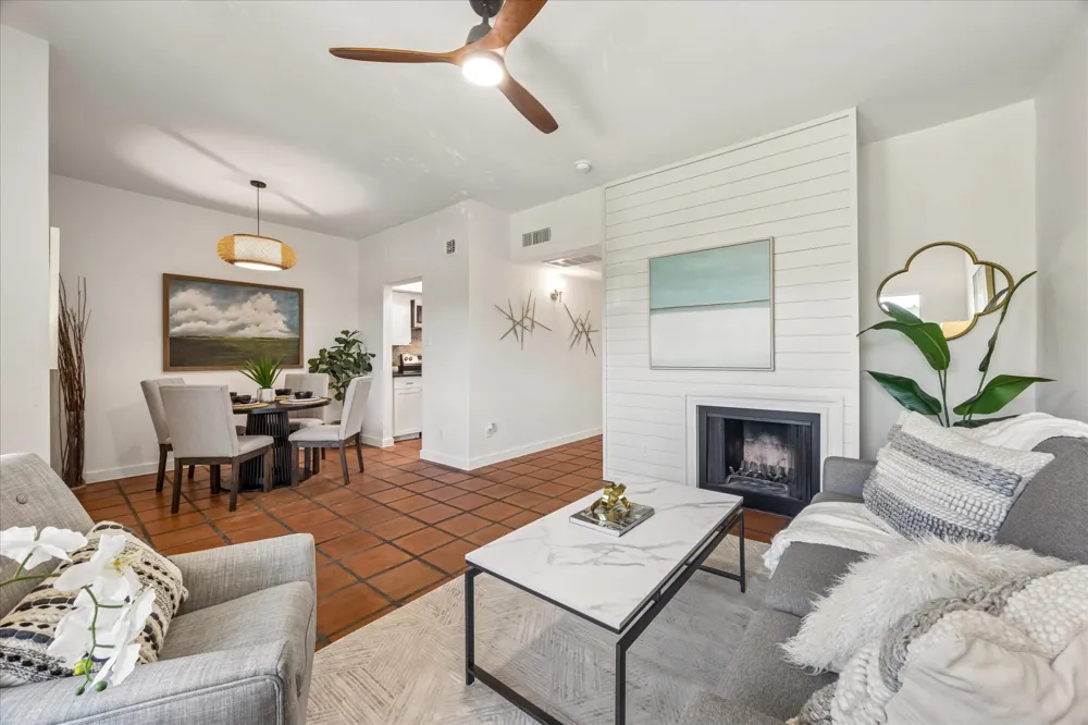 3903 Seiders Avenue #202 Austin, TX 78756