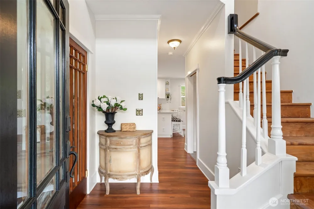7879 Fletcher Bay Road NE Bainbridge Island, WA 98110