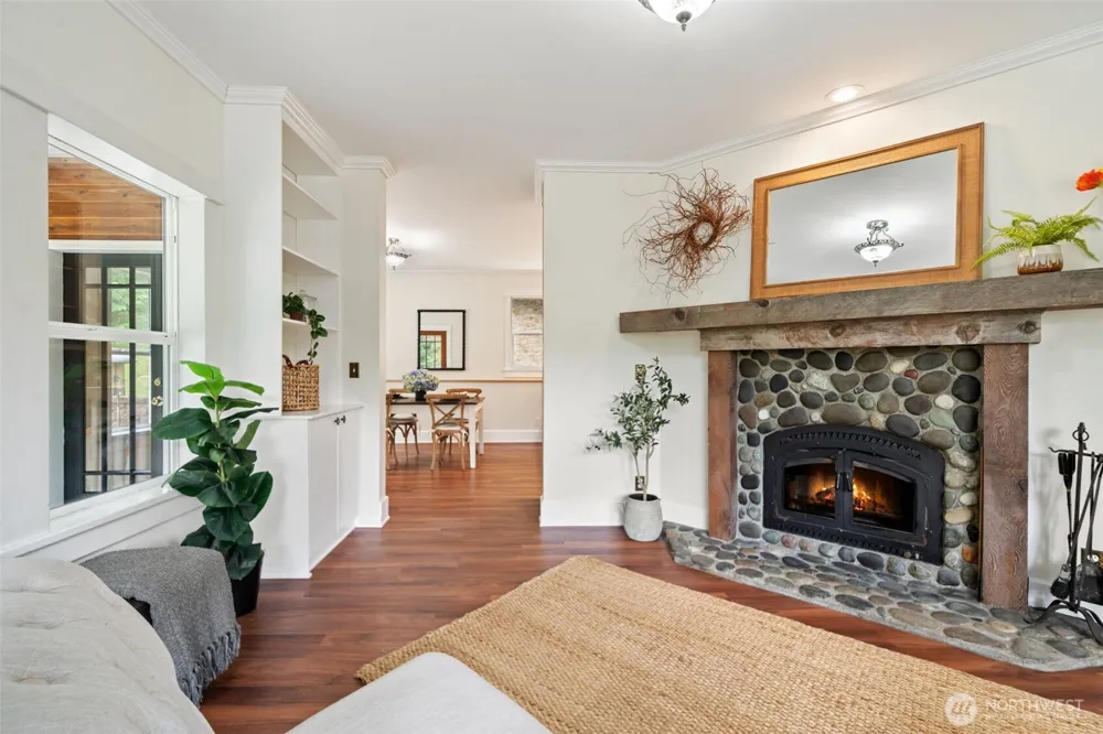 7879 Fletcher Bay Road NE Bainbridge Island, WA 98110