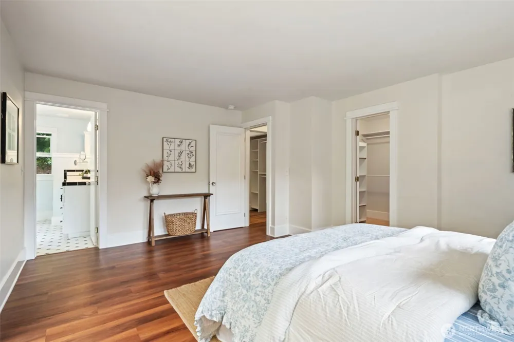 7879 Fletcher Bay Road NE Bainbridge Island, WA 98110