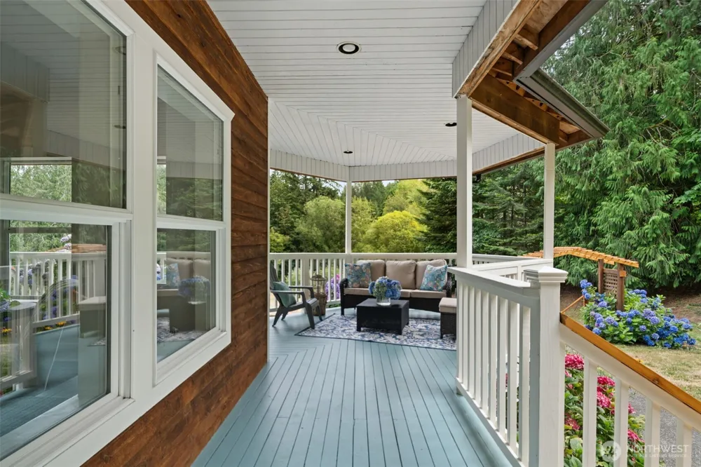 7879 Fletcher Bay Road NE Bainbridge Island, WA 98110