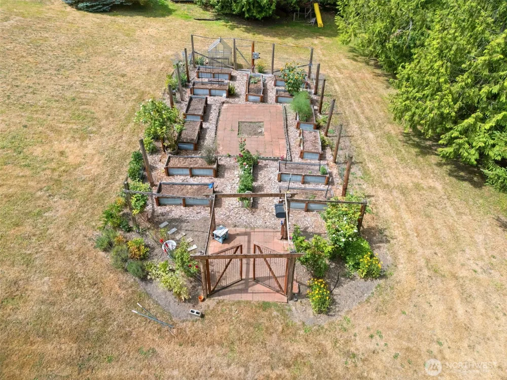 7879 Fletcher Bay Road NE Bainbridge Island, WA 98110