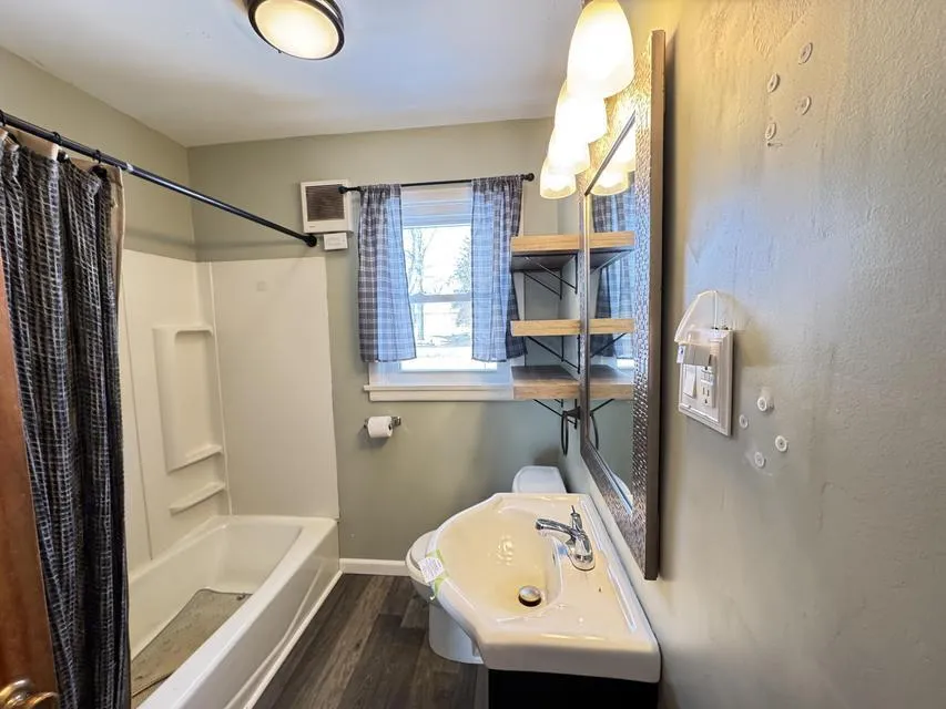 3334 W Glendora Road Weesaw Township, MI 49128