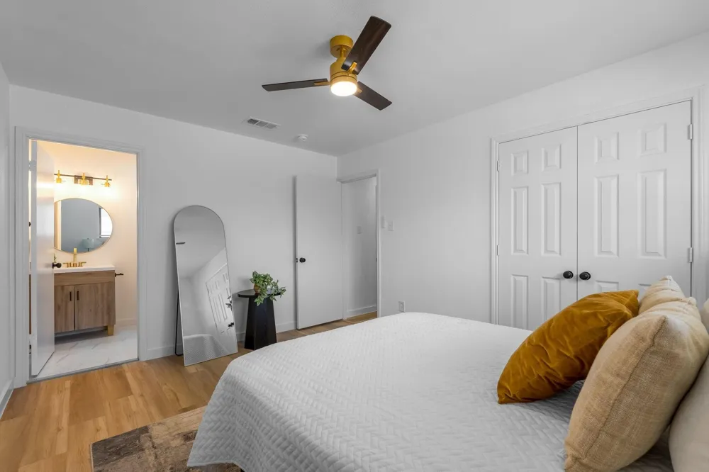 306 BARDFIELD AVENUE Garland, TX 75041