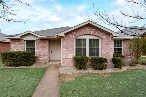 2946 Midbury Drive