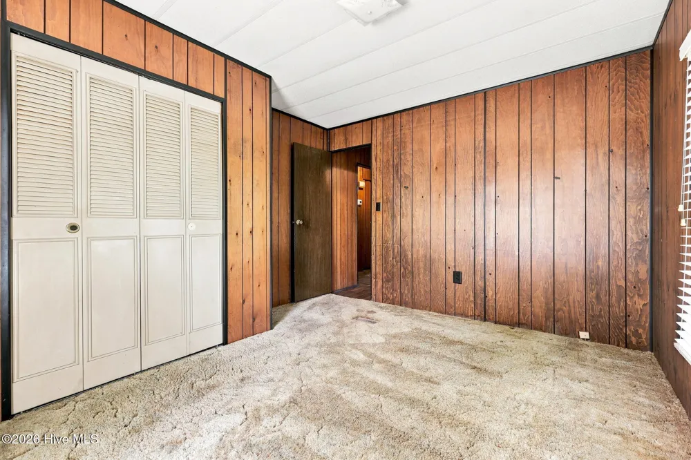 4045 Carver Moore Road Clarkton, NC 28433