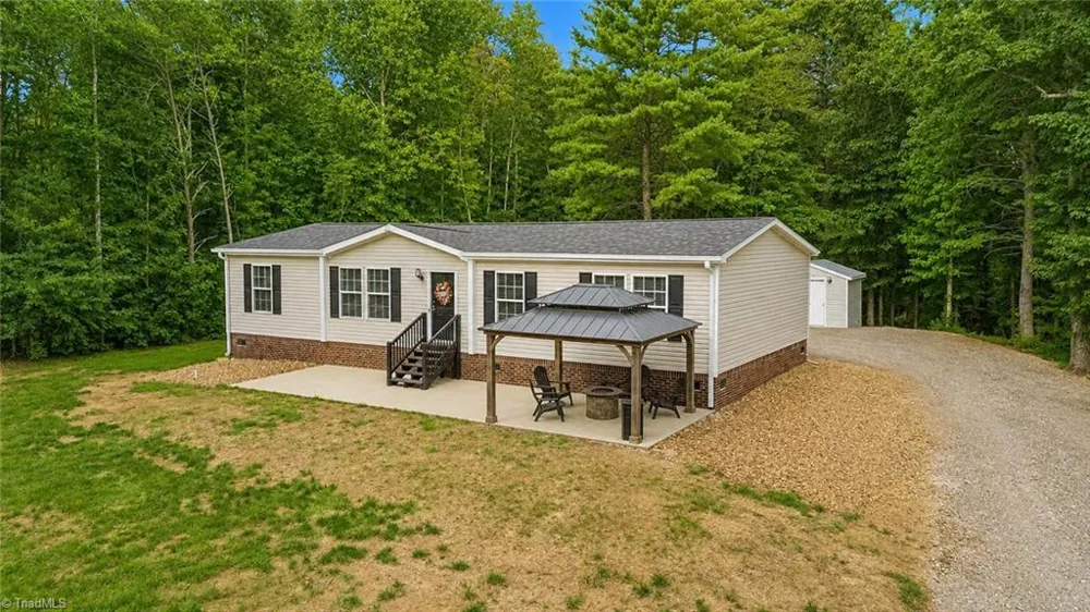 1930 Elk Shoals Church Loop Stony Point, NC 28676