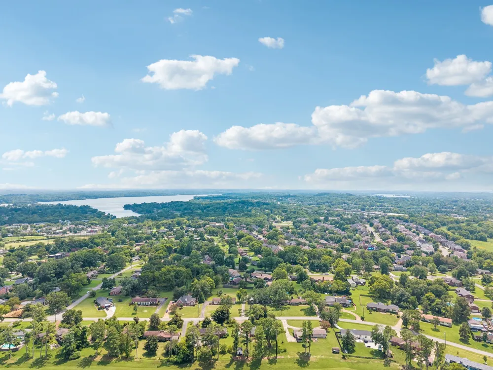 146 Fairways Dr Hendersonville, TN 37075