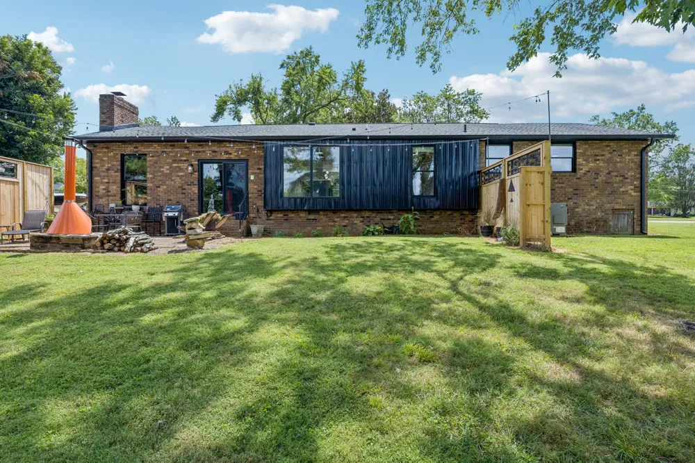 146 Fairways Dr Hendersonville, TN 37075
