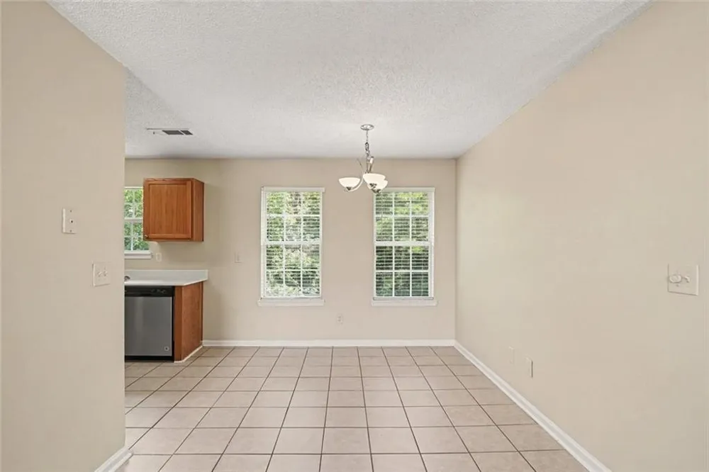 228 Kings Cove Locust Grove, GA 30248