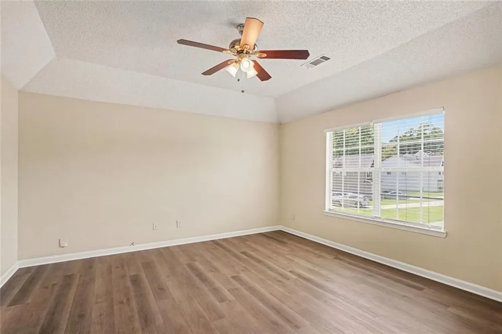 228 Kings Cove Locust Grove, GA 30248