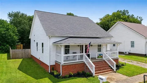 5 Oak Street
