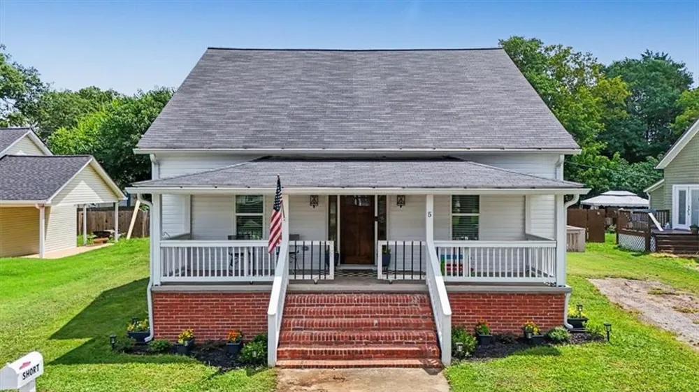 5 Oak Street Aragon, GA 30104