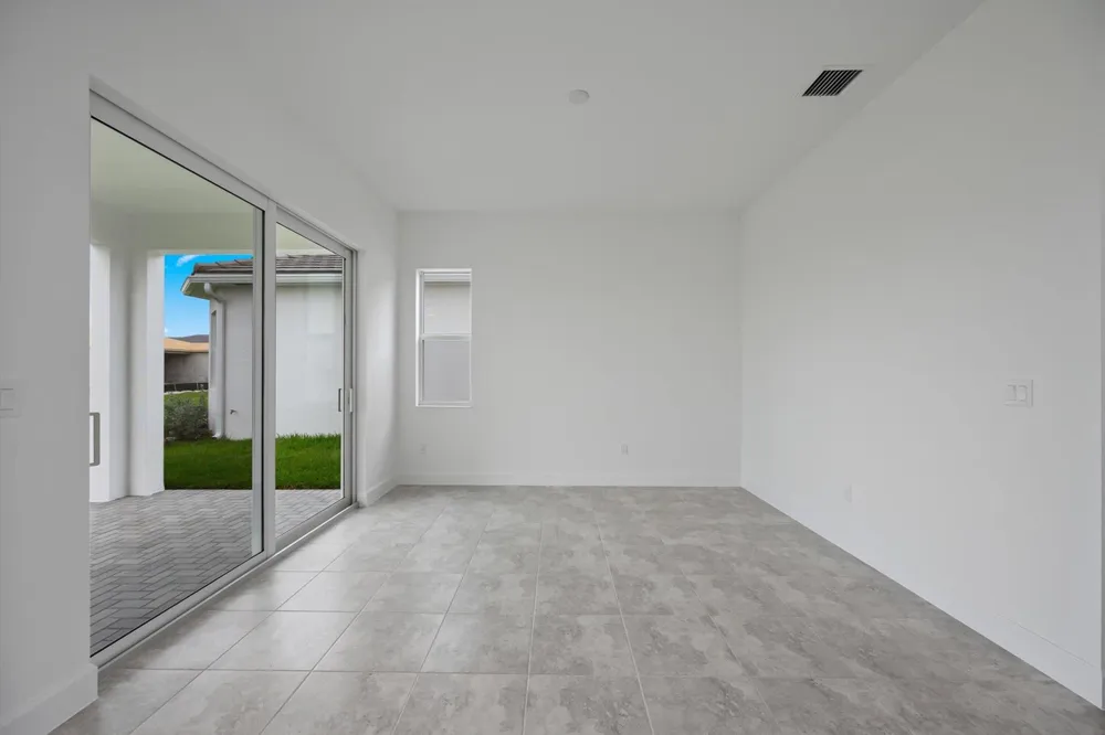 13692 Century Oak Circle Westlake, FL 33470