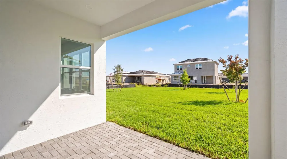 13692 Century Oak Circle Westlake, FL 33470