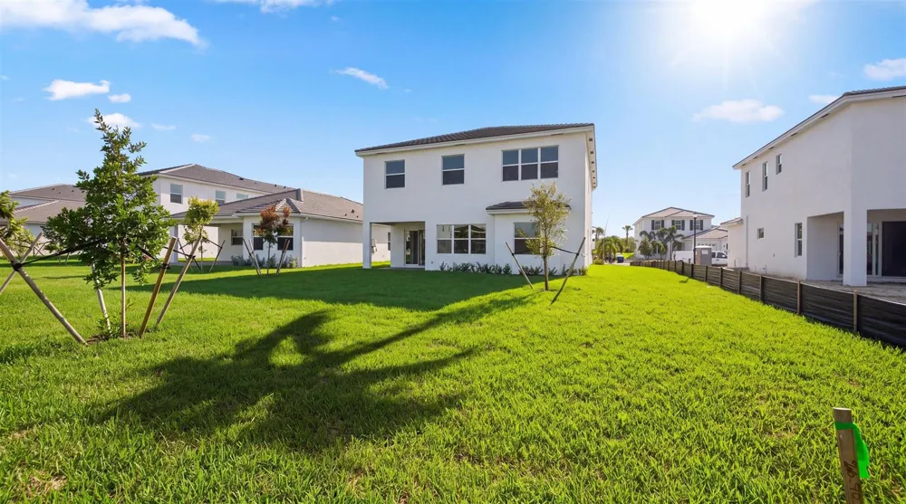 13692 Century Oak Circle Westlake, FL 33470