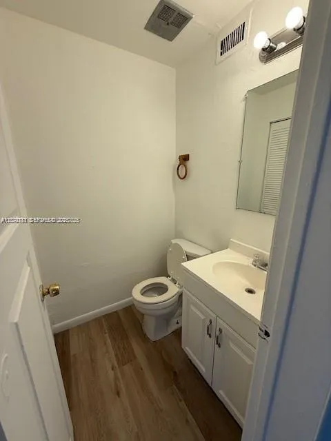 2010 NW 59th Way #1 Lauderhill, FL 33313