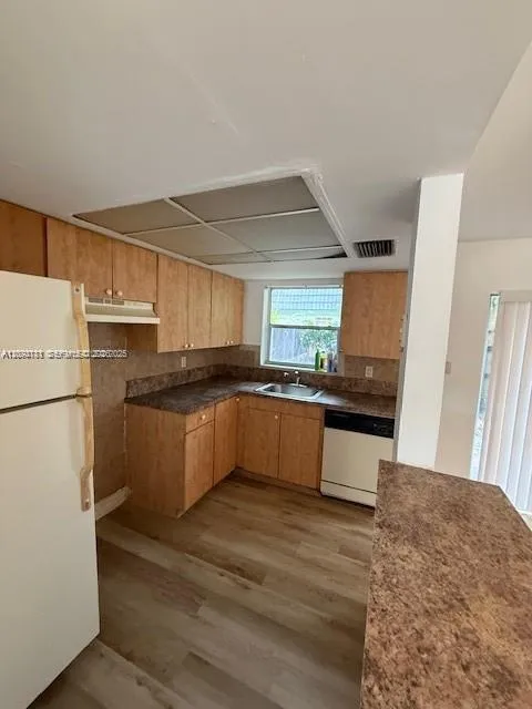 2010 NW 59th Way #1 Lauderhill, FL 33313
