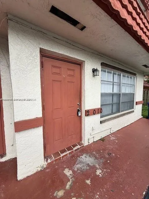 2010 NW 59th Way #1 Lauderhill, FL 33313