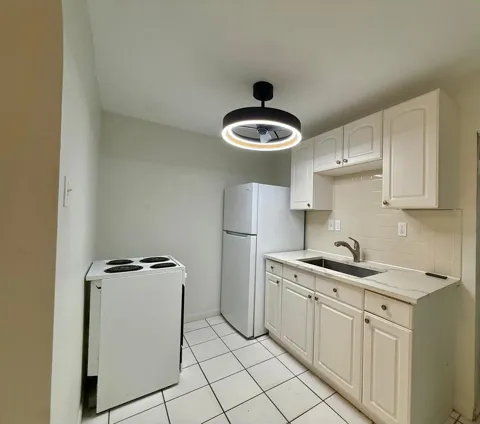 1215 NE 17th Avenue #Unit 5