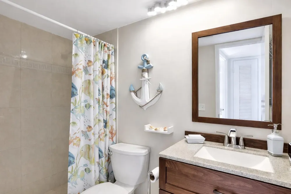 400 SE 10th Street #202 Deerfield Beach, FL 33441