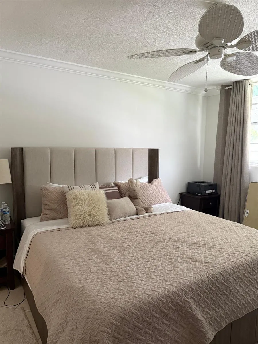 400 SE 10th Street #202 Deerfield Beach, FL 33441