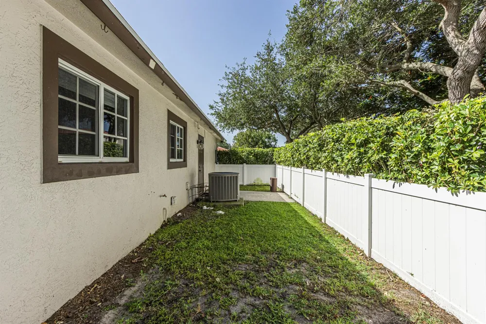 1 Tam O Shanter Lane Boca Raton, FL 33431