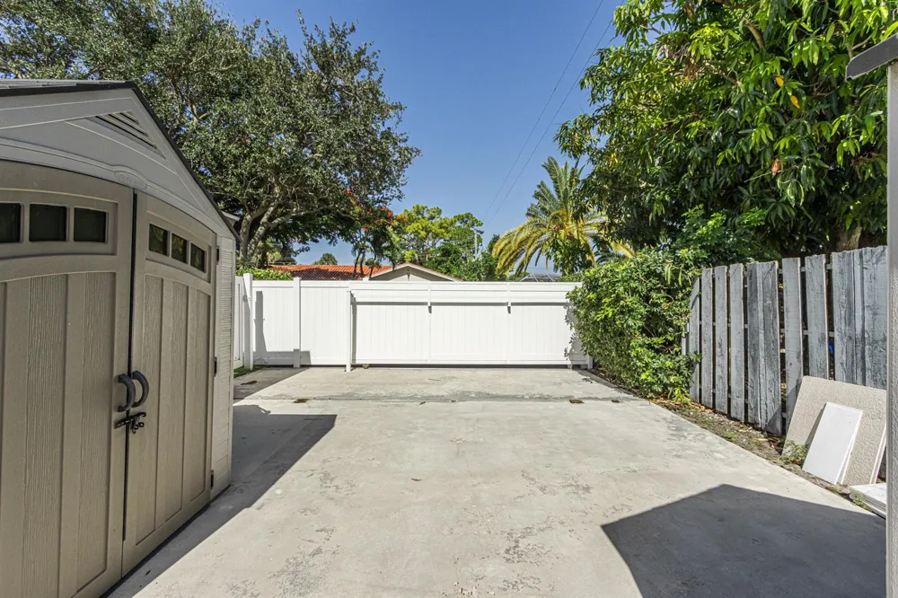 1 Tam O Shanter Lane Boca Raton, FL 33431
