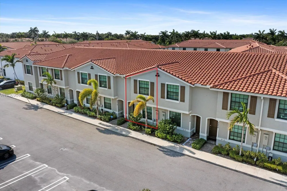 5010 Genove Pl #5010 Riviera Beach, FL 33410