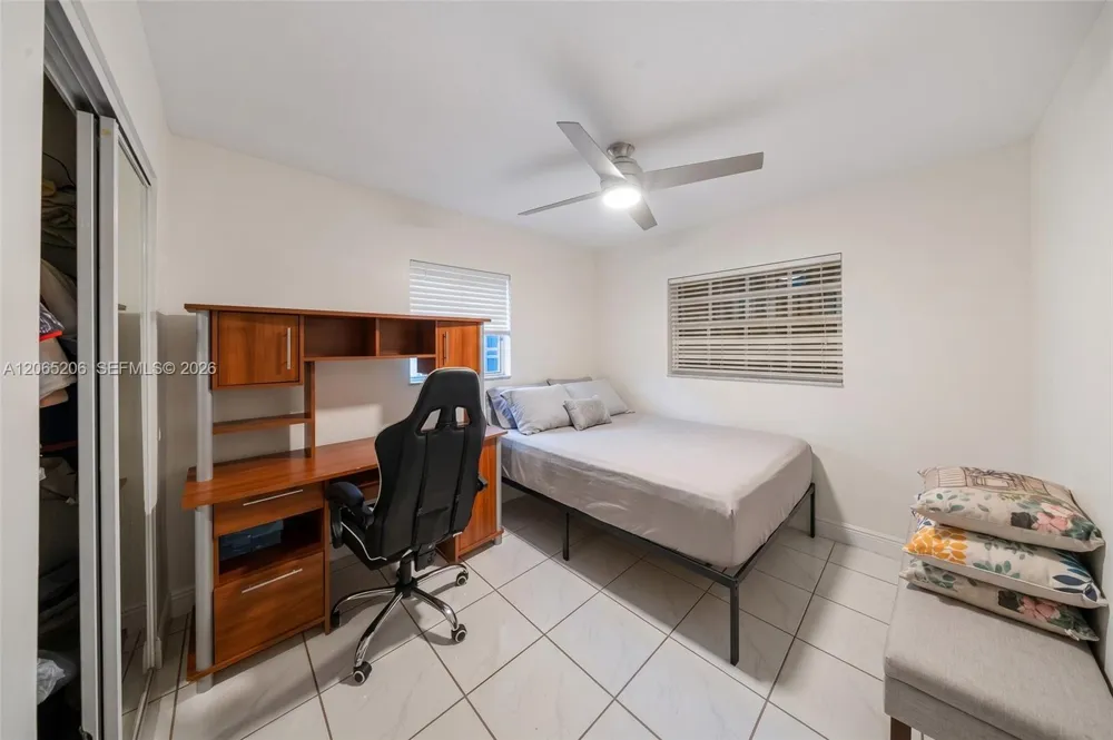 27925 SW 163rd Ave Homestead, FL 33031