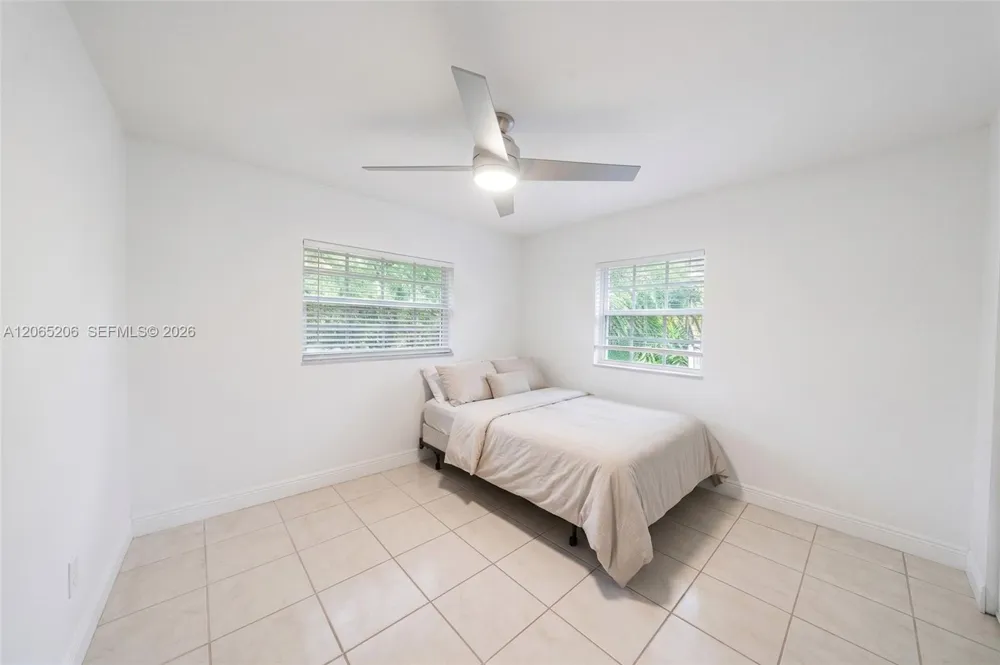 27925 SW 163rd Ave Homestead, FL 33031