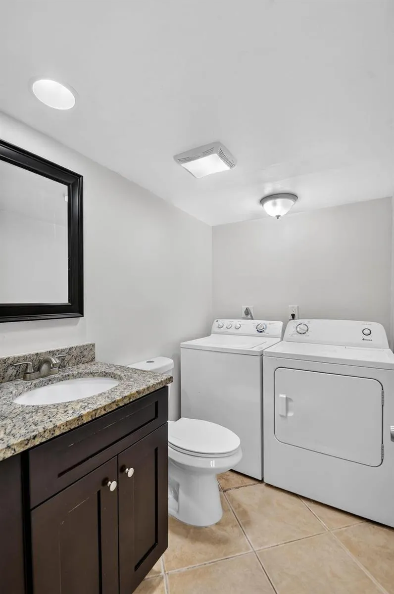 744 SPRINGDALE CIRCLE Palm Springs, FL 33461