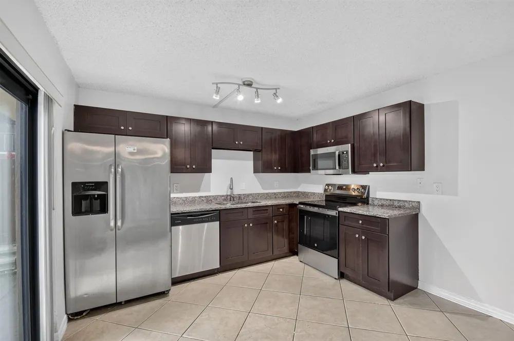 744 SPRINGDALE CIRCLE Palm Springs, FL 33461
