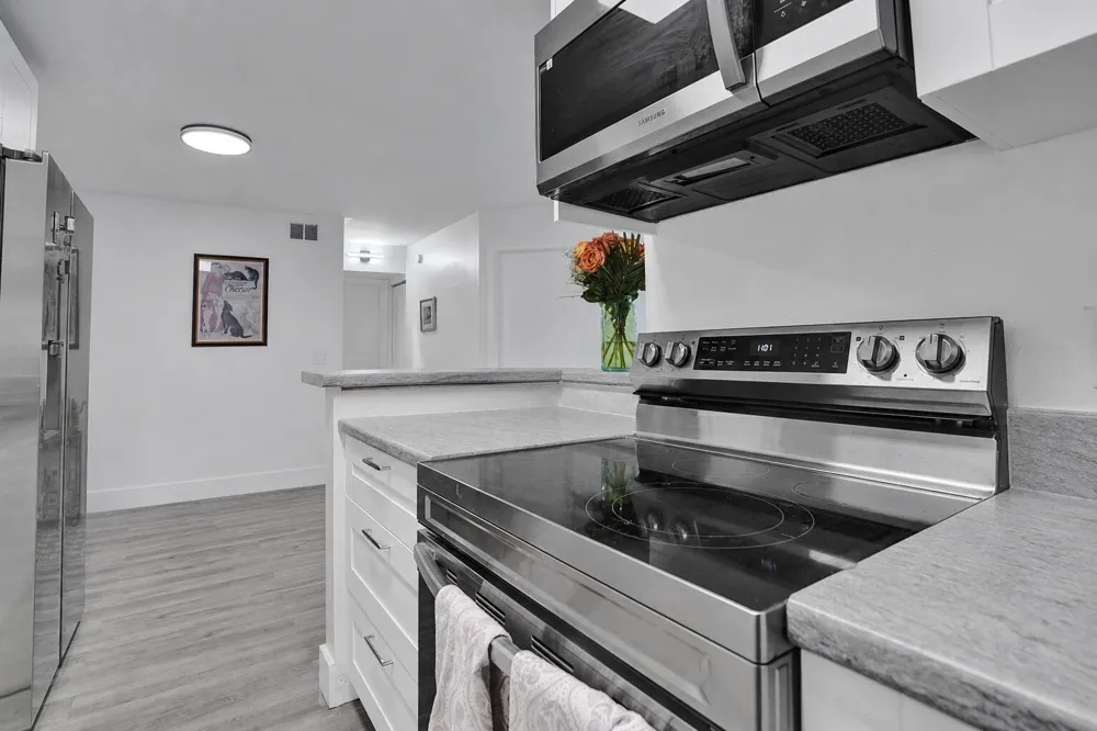 545 TRACE CIRCLE #101 Deerfield Beach, FL 33441