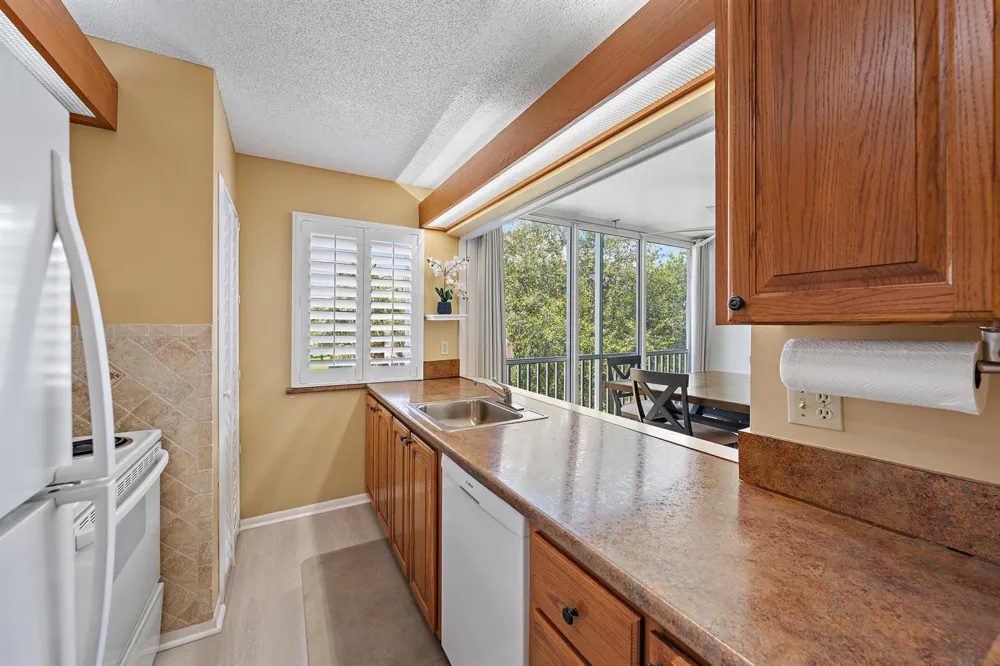 353 S US HIGHWAY 1 #B308 Jupiter, FL 33477