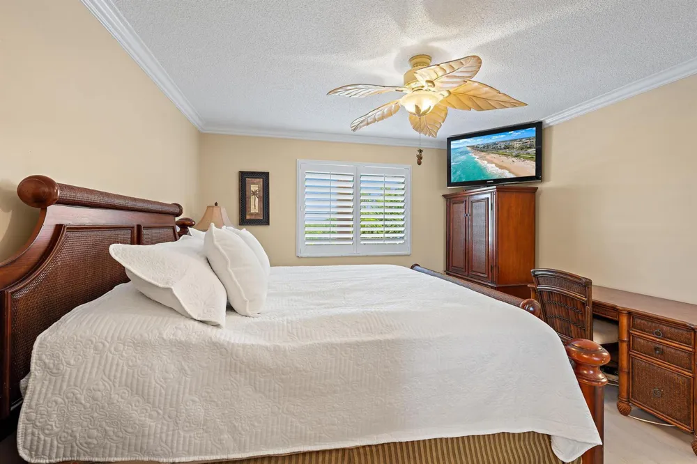 353 S US HIGHWAY 1 #B308 Jupiter, FL 33477