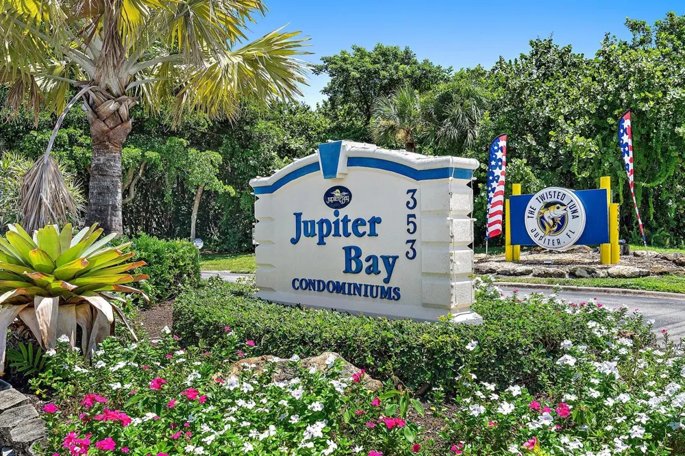 353 S US HIGHWAY 1 #B308 Jupiter, FL 33477