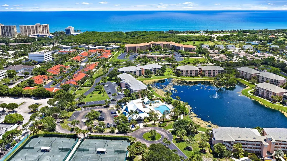 353 S US HIGHWAY 1 #B308 Jupiter, FL 33477