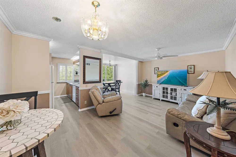 353 S US HIGHWAY 1 #B308 Jupiter, FL 33477