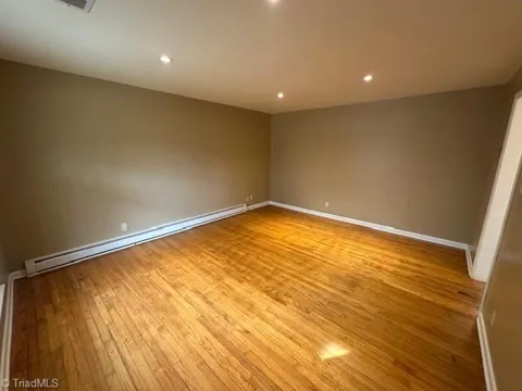 1602 Brewster Drive