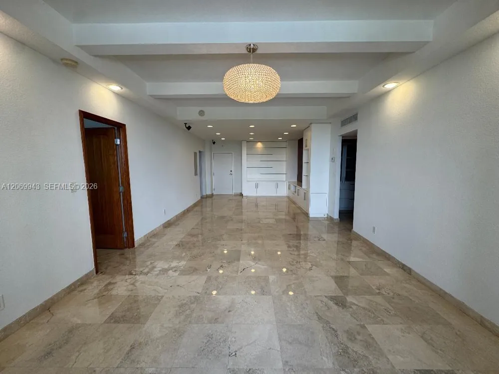 90 Edgewater Dr #PH15 Coral Gables, FL 33133