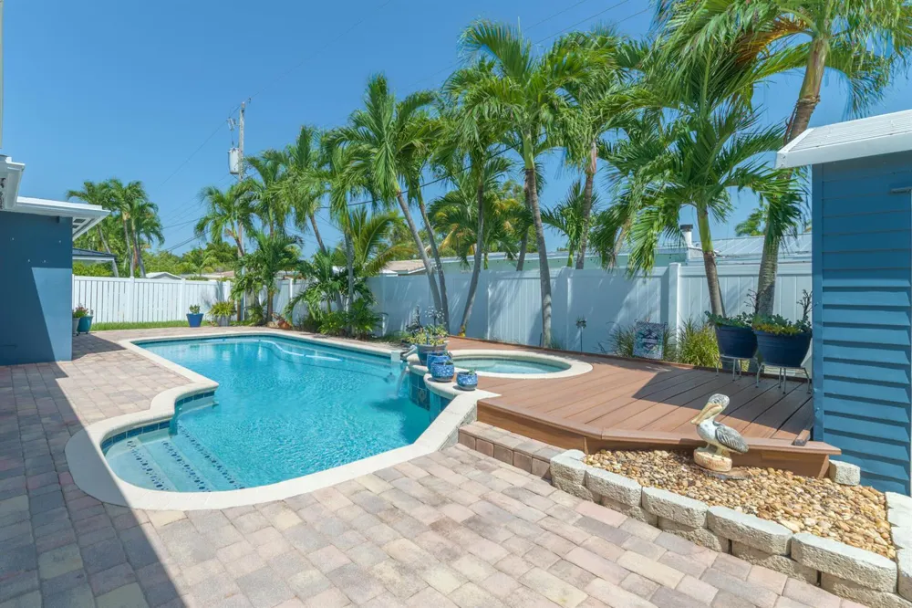 821 SE 16th Street Deerfield Beach, FL 33441