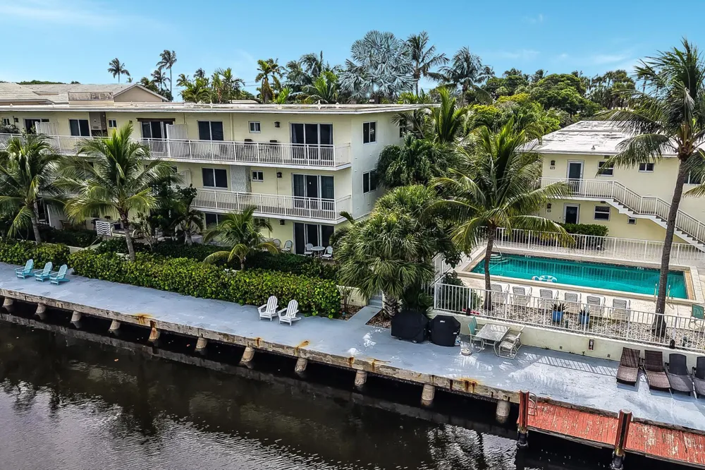 6520 N Ocean Boulevard #6 Ocean Ridge, FL 33435